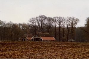 F10 Boerderij bij kasteel Kieftskamp 1982